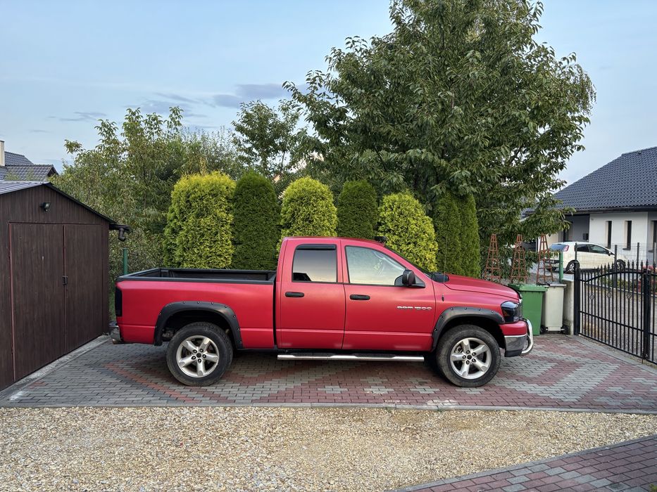 Dodge RAM 4.7 magnum