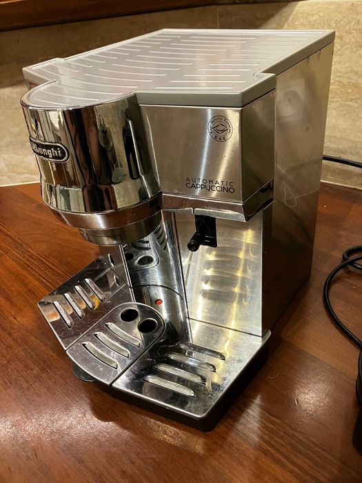 Kolbowy ekspres ciśnieniowy De'Longhi EC 850.M 1450 W