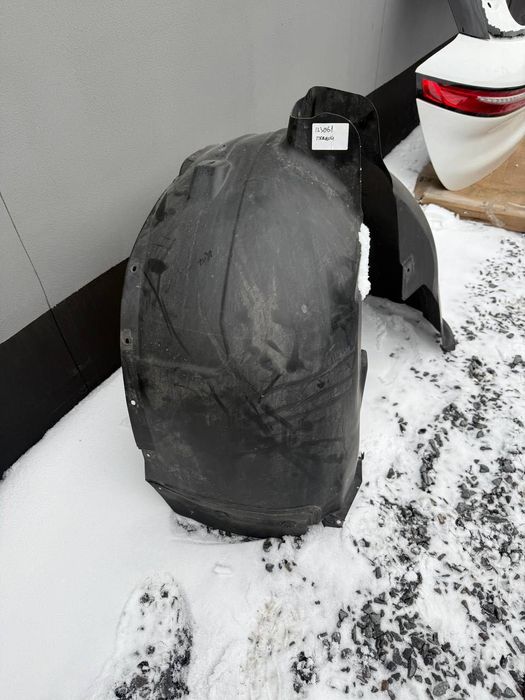 Підкрильник polestar