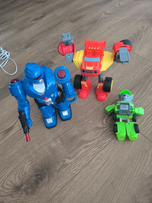 Roboty zabawkowe