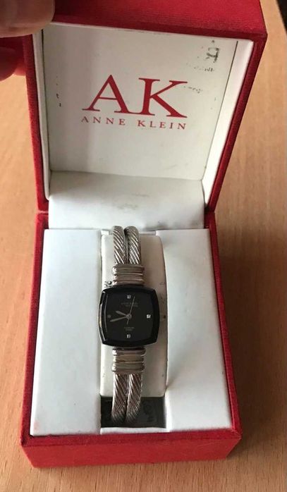 Годинник жіночий ANNE KLEIN USA