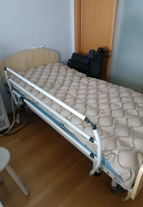 Cama articulada manual