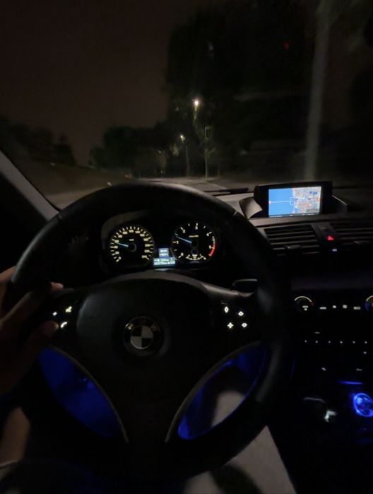 Bmw 118d 143cv — photo 4