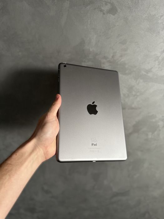Apple iPad Air 1 16Gb Wi-Fi Планшет Apple
