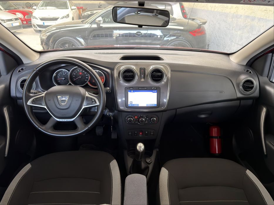 Dacia Sandero Stepway 0.9 TCe Comfort/Plus - Desde 120€ Mês