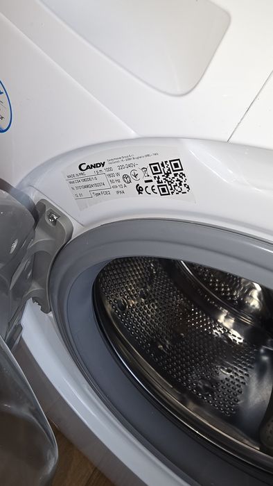 Pralka Candy Smart CS4 1062DE/1-S  Slim 6kg