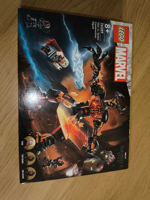 LEGO 76289 Marvel Heroes - Thor kontra figurka konstrukcyjna Surtura