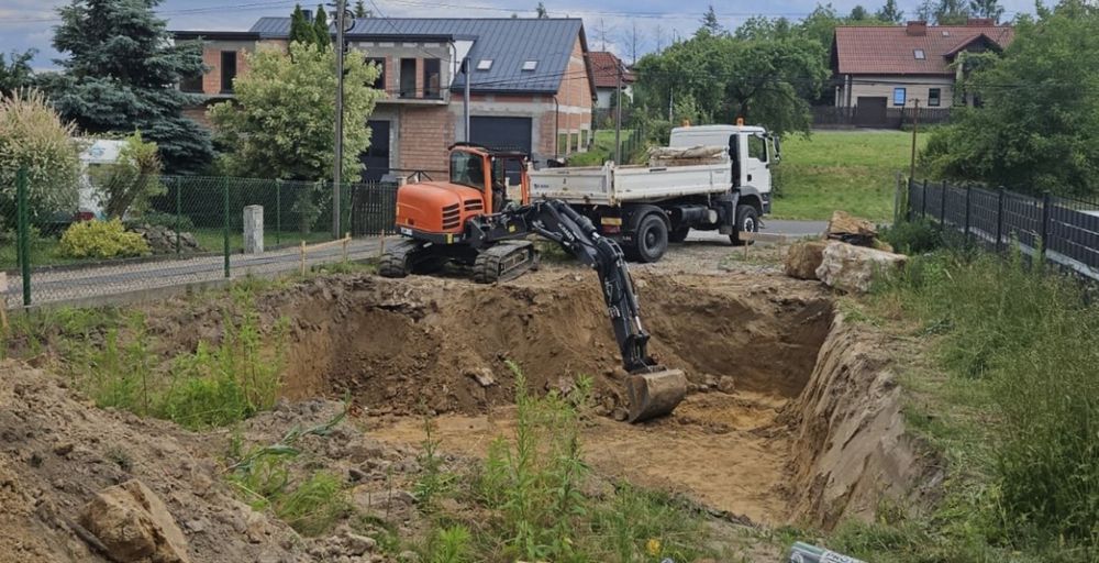 Prace ziemne, usługi minikoparką, wozidłem, walcem, koparką , wykopy, kruszywa, podbudowy, brukarstwo, zagęszczarki, minikoparka, koparka, wozidło
