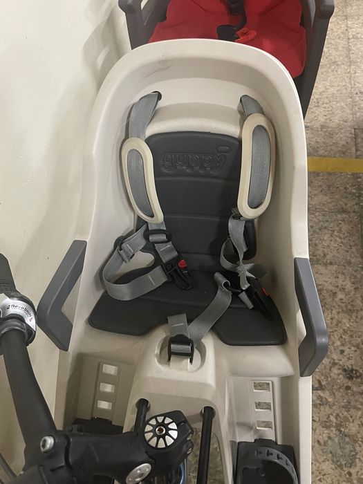 Porta bebé frontal para bicicleta GUPPY