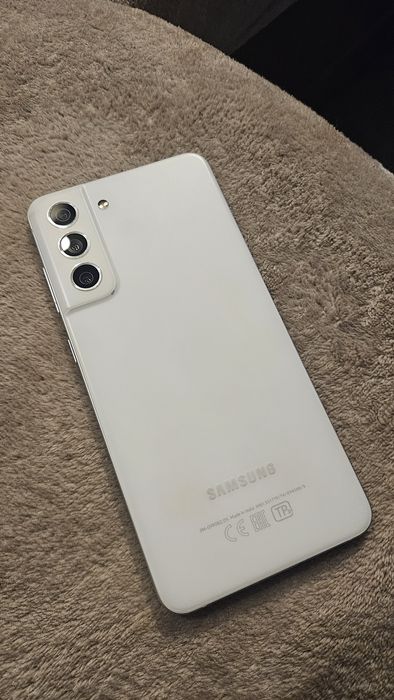 Samsung Galaxy S21 FE 5G 256Гб