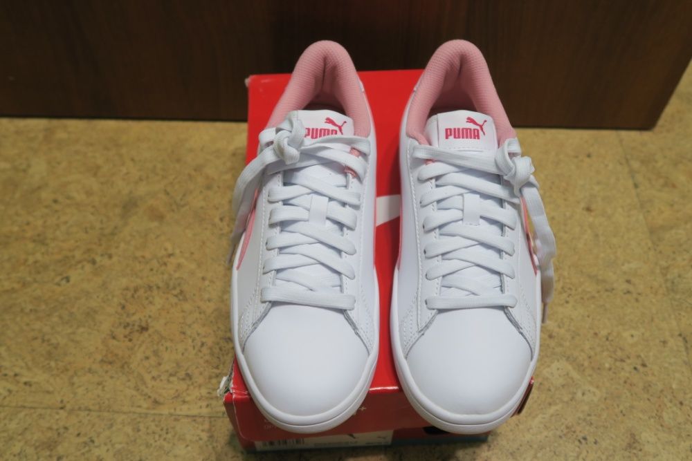 Белые кожаные кроссовки PUMA 37- 37,5, оригинал, сникерсы, лоутопы