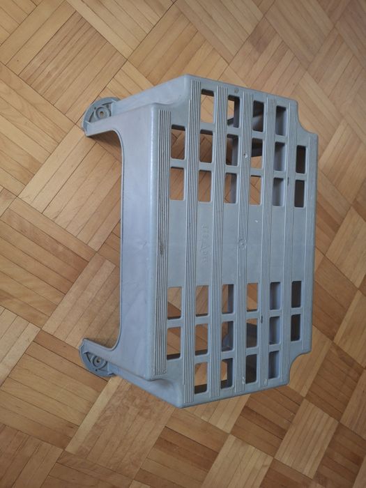 Stopień do przyczepy campingowej do kampera