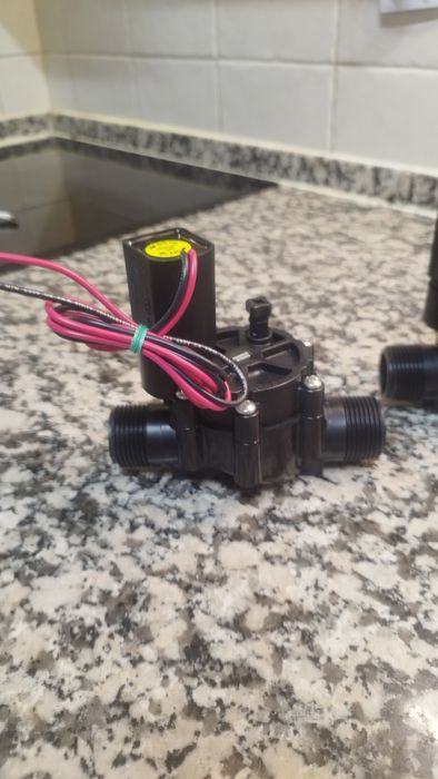 Electroválvula RAIN BIRD 100-DV-MM 9V