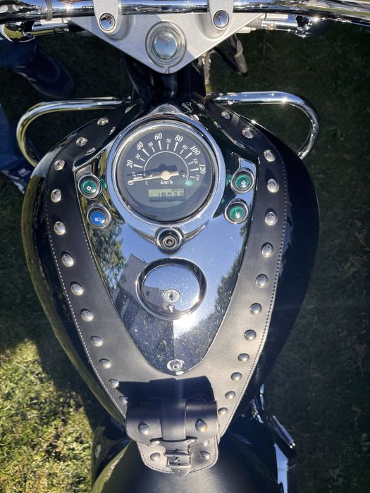 Suzuki Intruder VL 125 LC