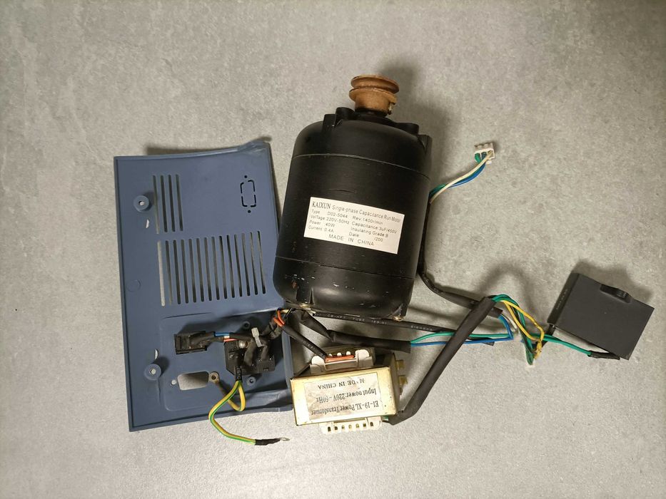 Silnik elektryczny AC 230V 40W 1400 rpm Kaixun D02-5044 transformator