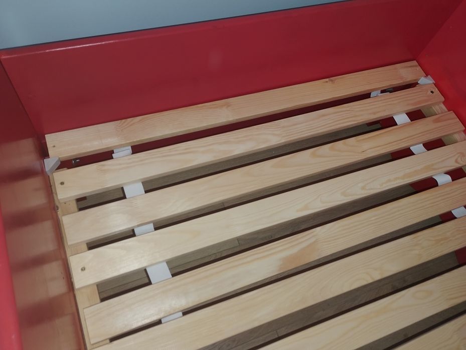 Łóżko dziecięce z materacem straż pożarna