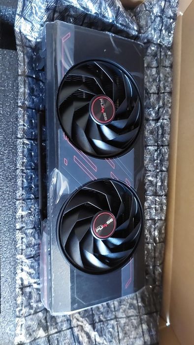 Sapphire Radeon RX 7700 XT PULSE 12GB GDDR6