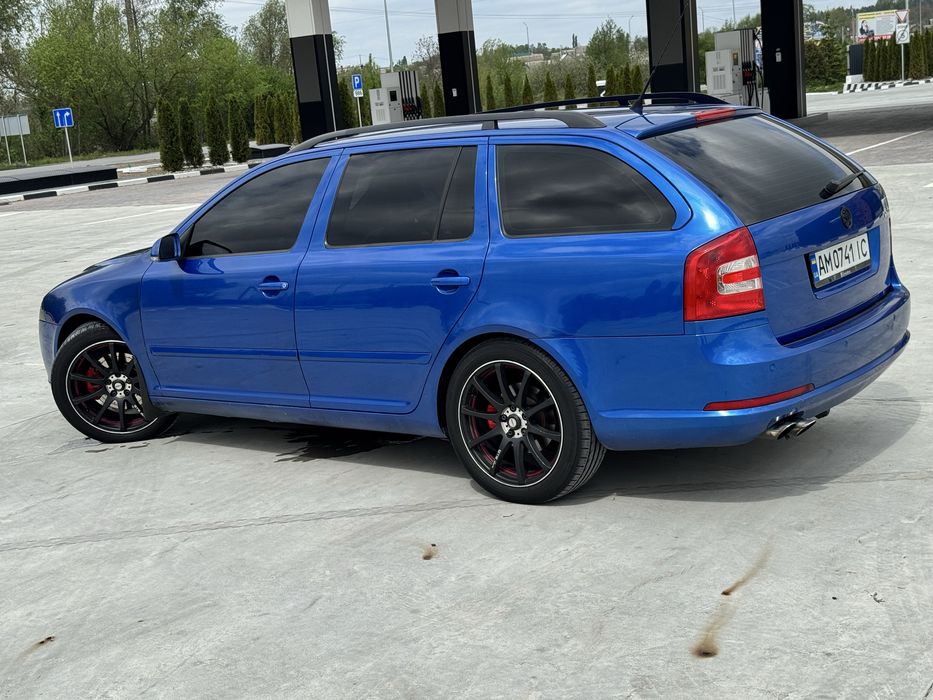 Skoda  VRS 2.0T.  .