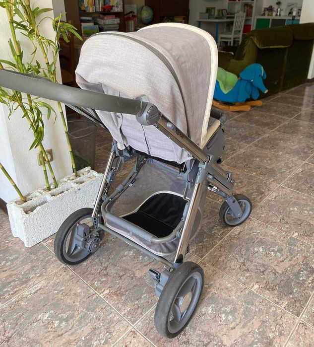 Carrinho de Bébé BÉBÉCAR