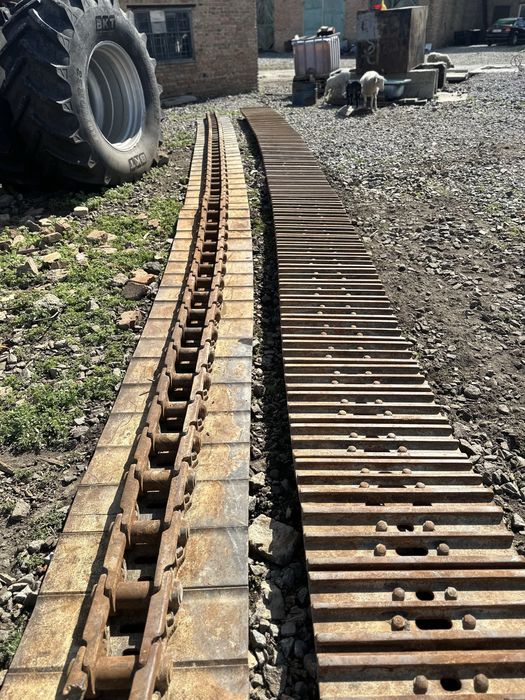 Ковш , Гусеница  к єксковатору вольво 290 , volvo 290 ,ковш ,стрела , гідроцініндр