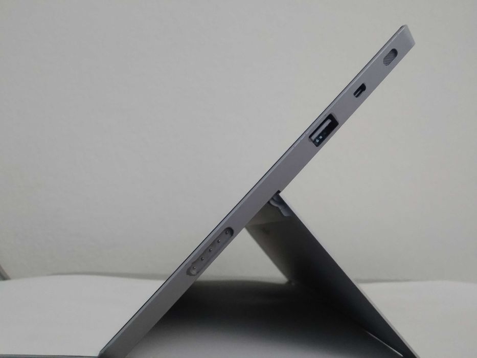 Surface Windows RT64283710139778124