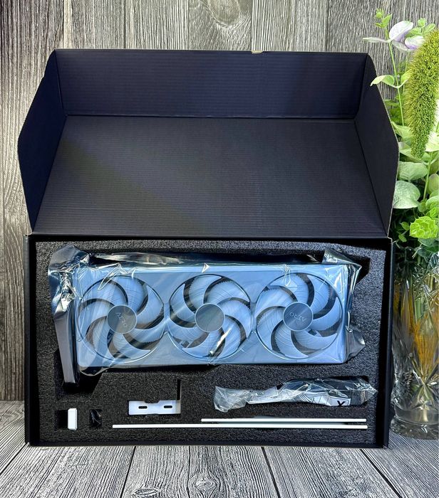 Видеокарта GIGABYTE GeForce RTX 5080 AERO OC SFF 16G 1 шт. NEW!