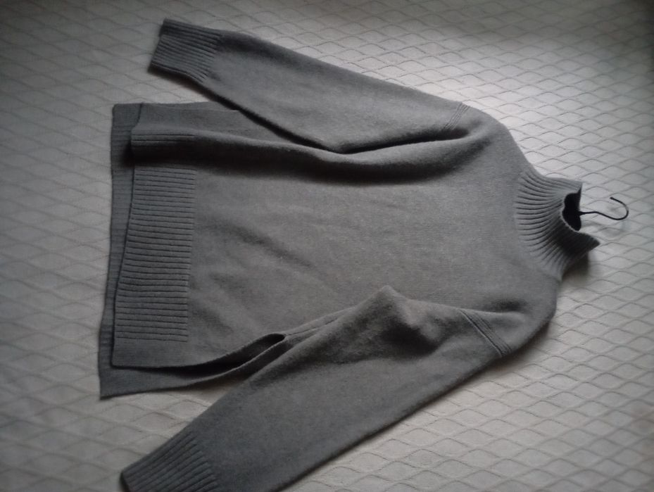 H&M S-M pudełkowy sweter z wełną w kolorze taupe kakao