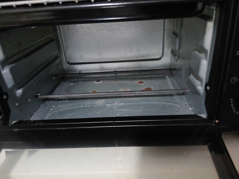 Forno Elétrico  em Bom Estado