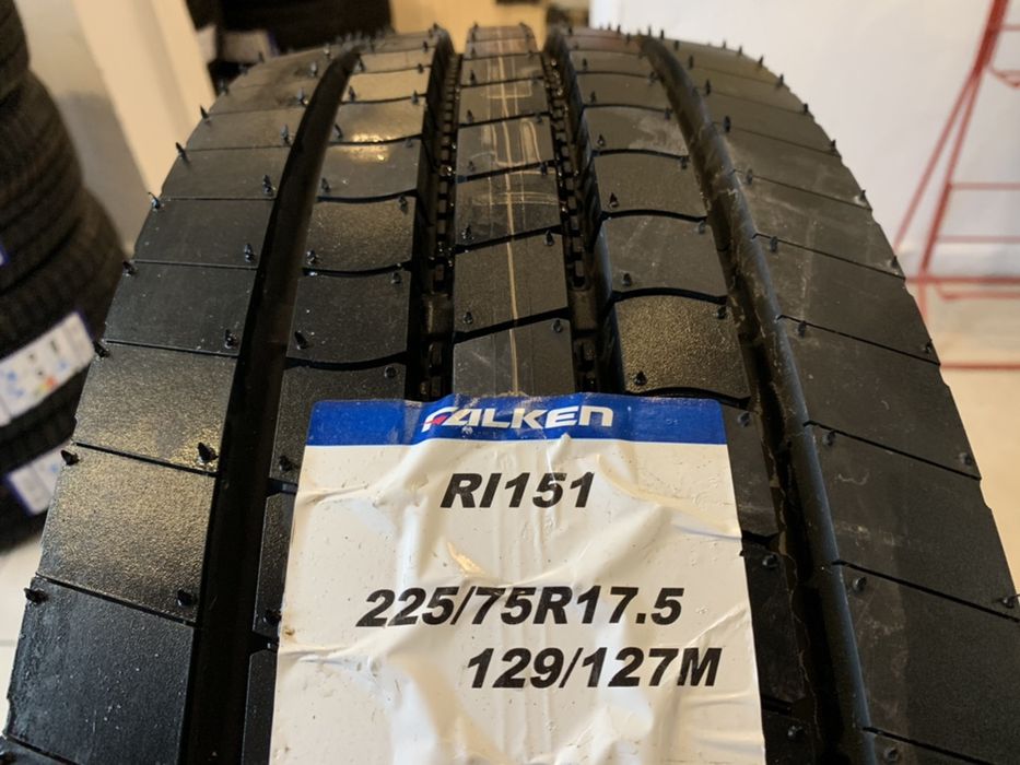 NOWA Opona opony ciężarowe FALKEN 225/75R17.5 RI151 129/127M PRZÓD M+
