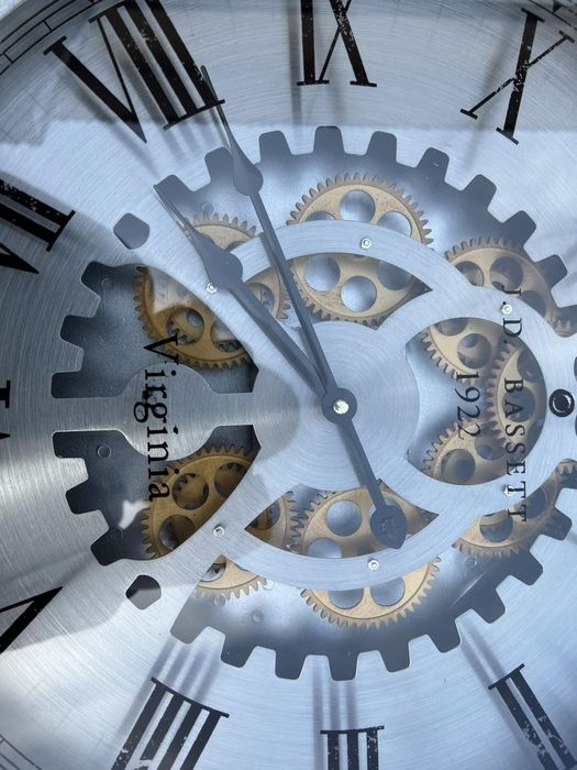 Годинник Retro Silver Basset