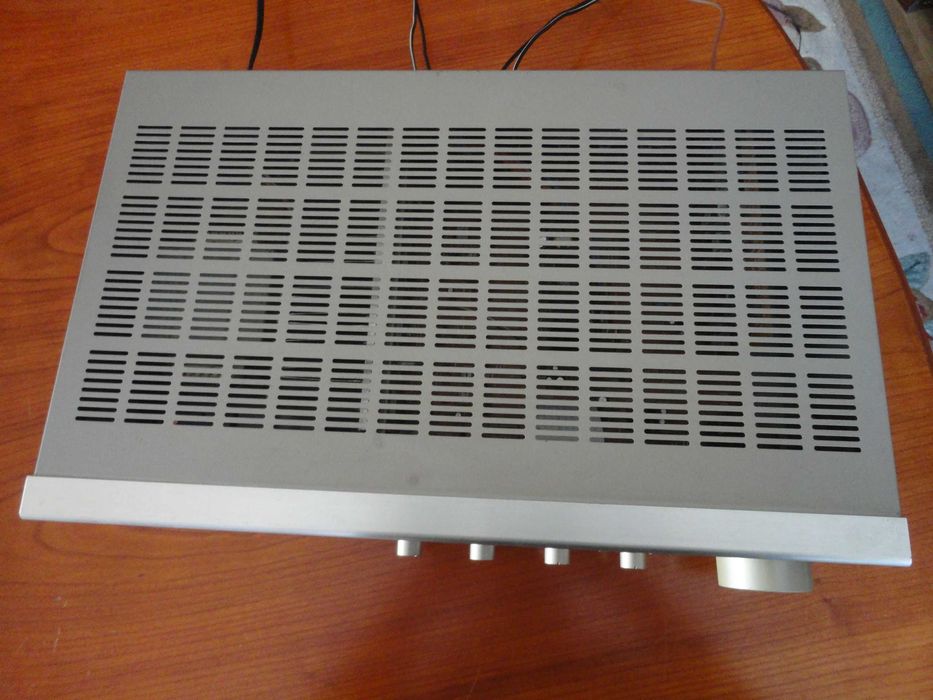 Amplituner Denon DRA-585rd