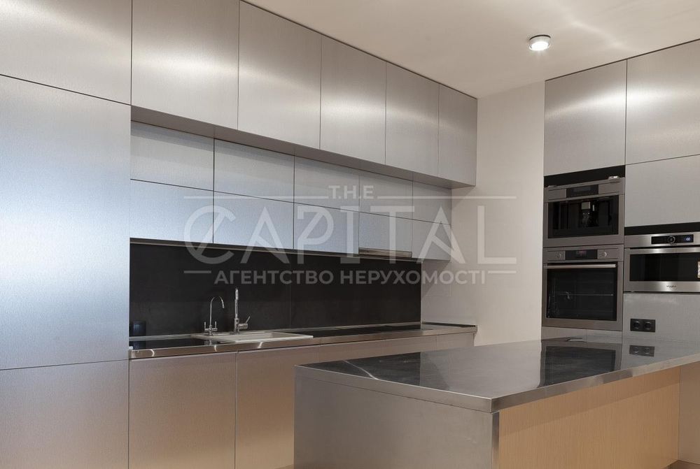 Дизайнерська квартира в ЖК Skyline скайлайн 4 кімнати Печерськ Коновальца Евгения 26а Центр