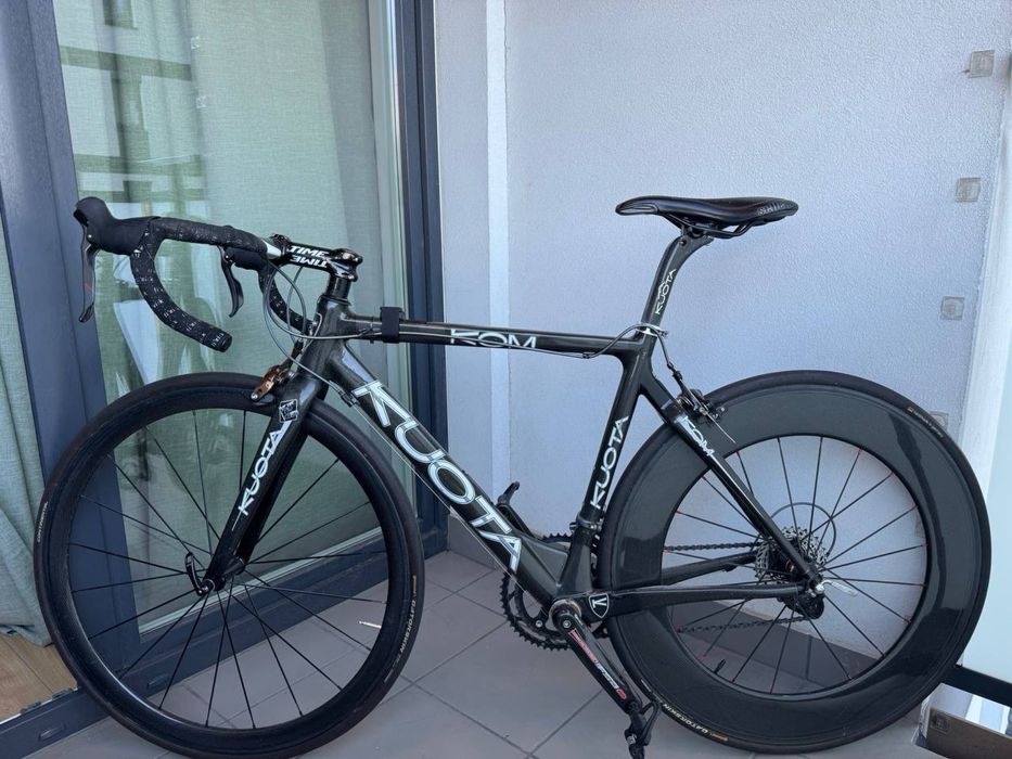 rower szosowy. Full carbon