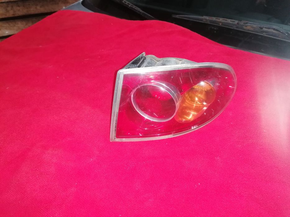 Farolin seat Toledo 6l exterior direito