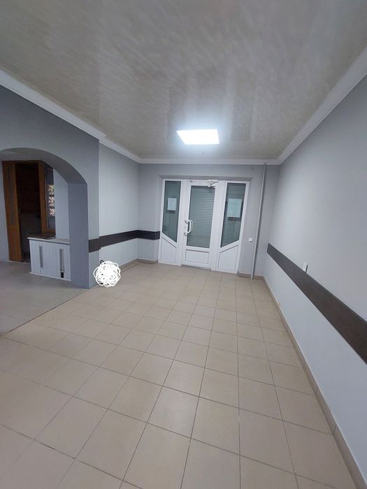 Продам приміщення вільного призначення