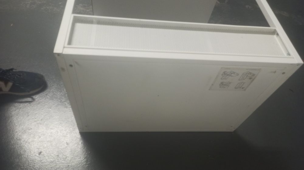 Estrutura Ikea PLATSA