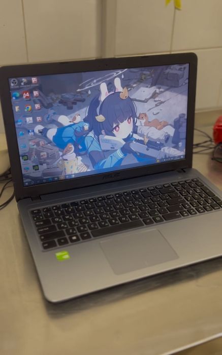 Ноутбук 15.6" ASUS VivoBook i5-8250U / 8GB / SSD+HDD / Батарея 3-4 год! Стан 10/10