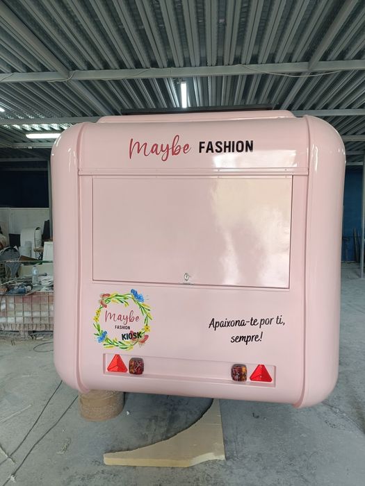 Painéis fotovoltaicos, baterias, e sistemas para autocaravanas