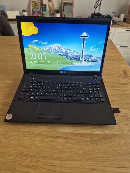 Portatil com disco ssd (rapido) e bateria nova