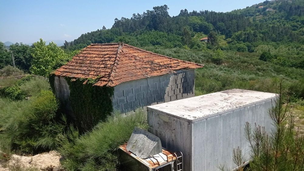 Terreno em Fafe com perto de 100 000 m2