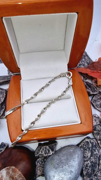 Srebrna bransoletka zakręcona próba 925