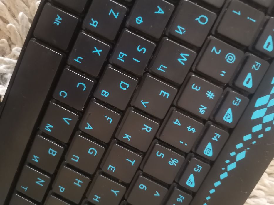 Клавиатура и мышка Rapoo