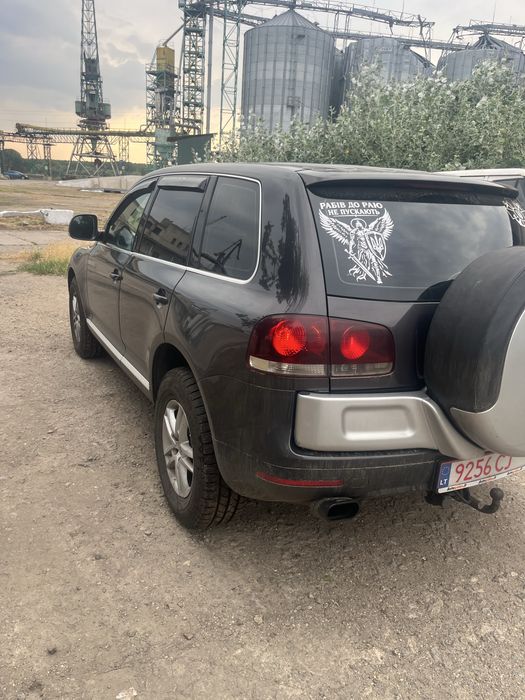 Volkswagen Touareg