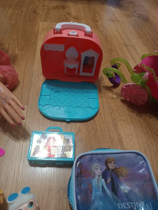 Іграшки для дівчинки , лялька маникен