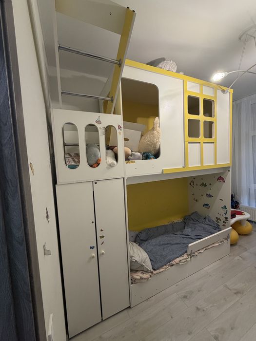 дитяче ліжко двоповерхове
