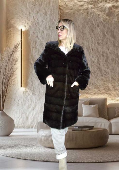 Норкова шуба норка колір Блекглама 105 см