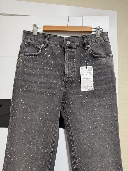 Трендові джинси Zara зі стразами