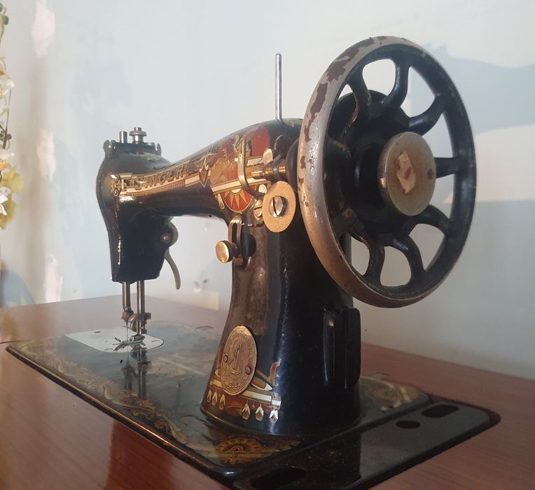Máquina Singer antiga