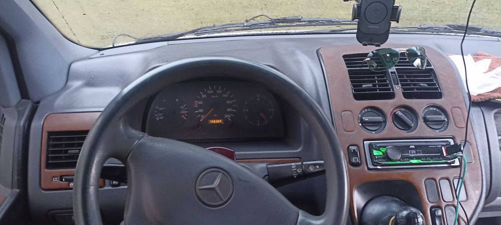 Mercedes Vito 2,3 дизель