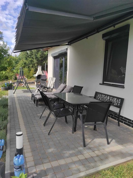 wynajem domku nad jeziorem z plażą i pomostem